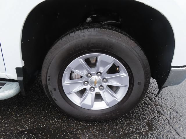 Used 2025 Chevrolet Silverado 1500 W/T RWD image 11