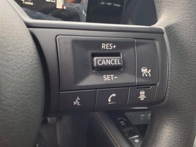 New 2025 Nissan Kicks SV w/ SV Premium Package image 23