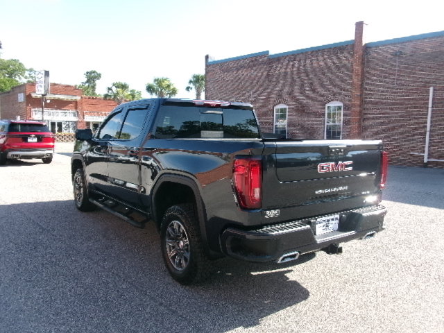 Used 2024 GMC Sierra 1500 AT4 w/ Technology Package AWD/4WD image 6