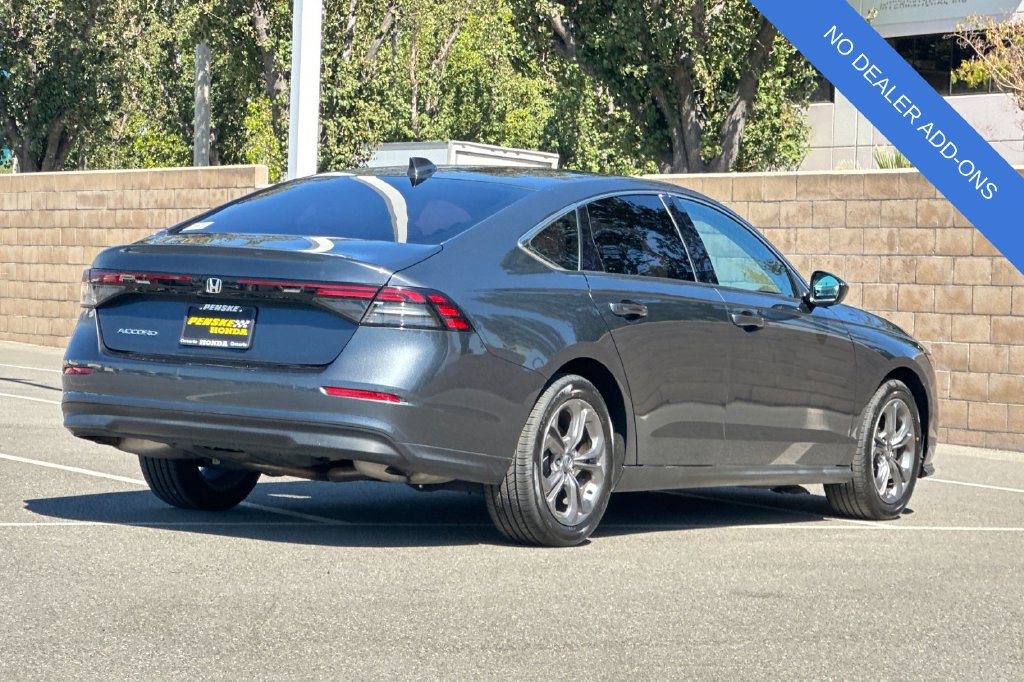 Used 2023 Honda Accord EX image 4