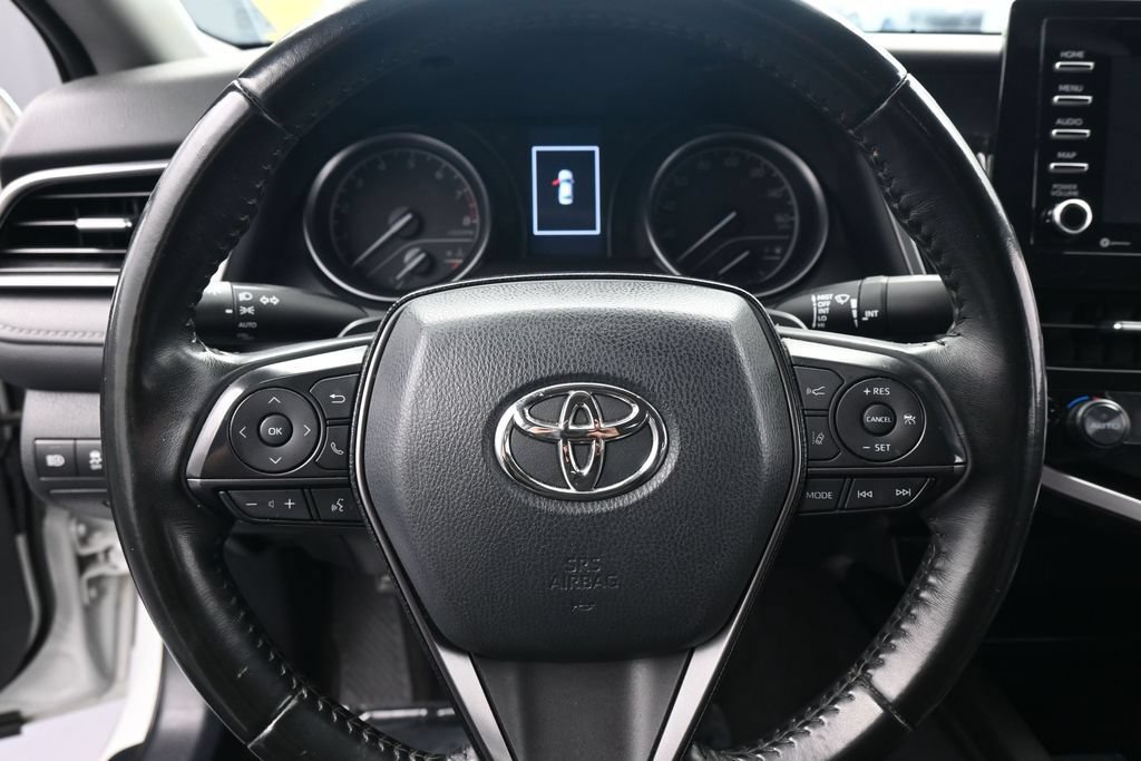 Used 2023 Toyota Camry SE FWD image 15