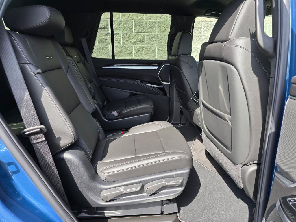 New 2026 Cadillac Escalade 4WD image 20