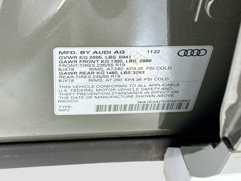 Certified 2023 Audi Q5 e Premium Plus w/ Premium Plus Package AWD/4WD image 36