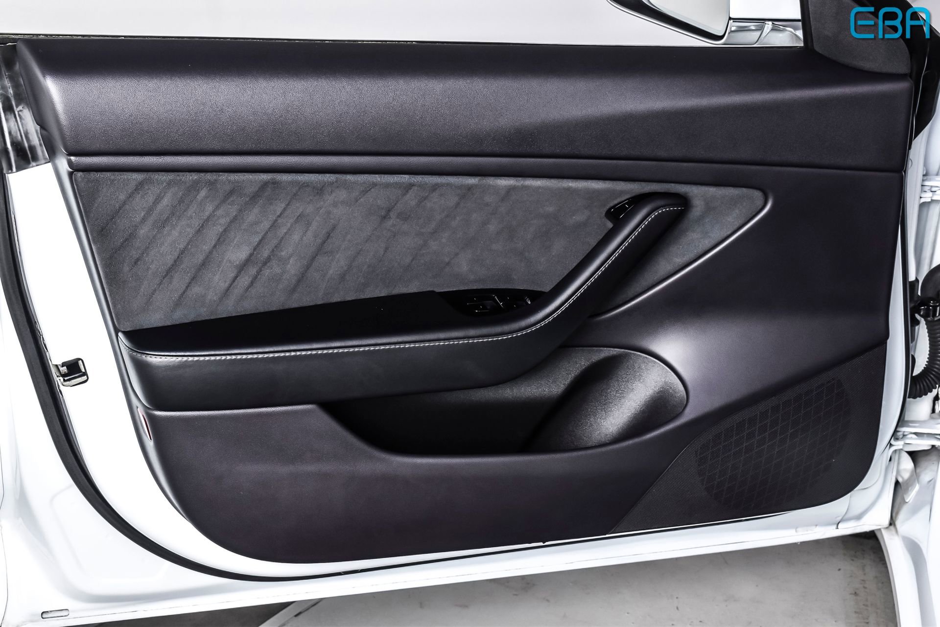 Used 2019 Tesla Model 3 Standard Range Plus image 13