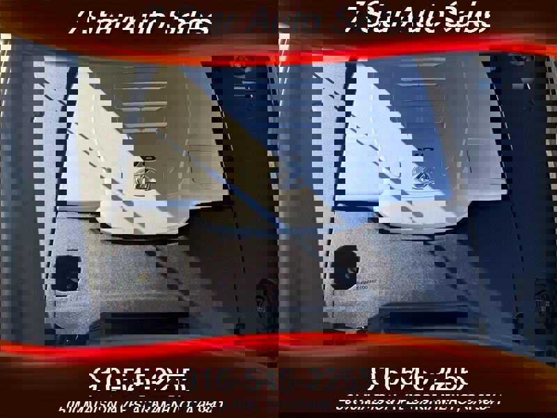 Used 2016 Lexus LS 460 w/ Comfort Package image 24