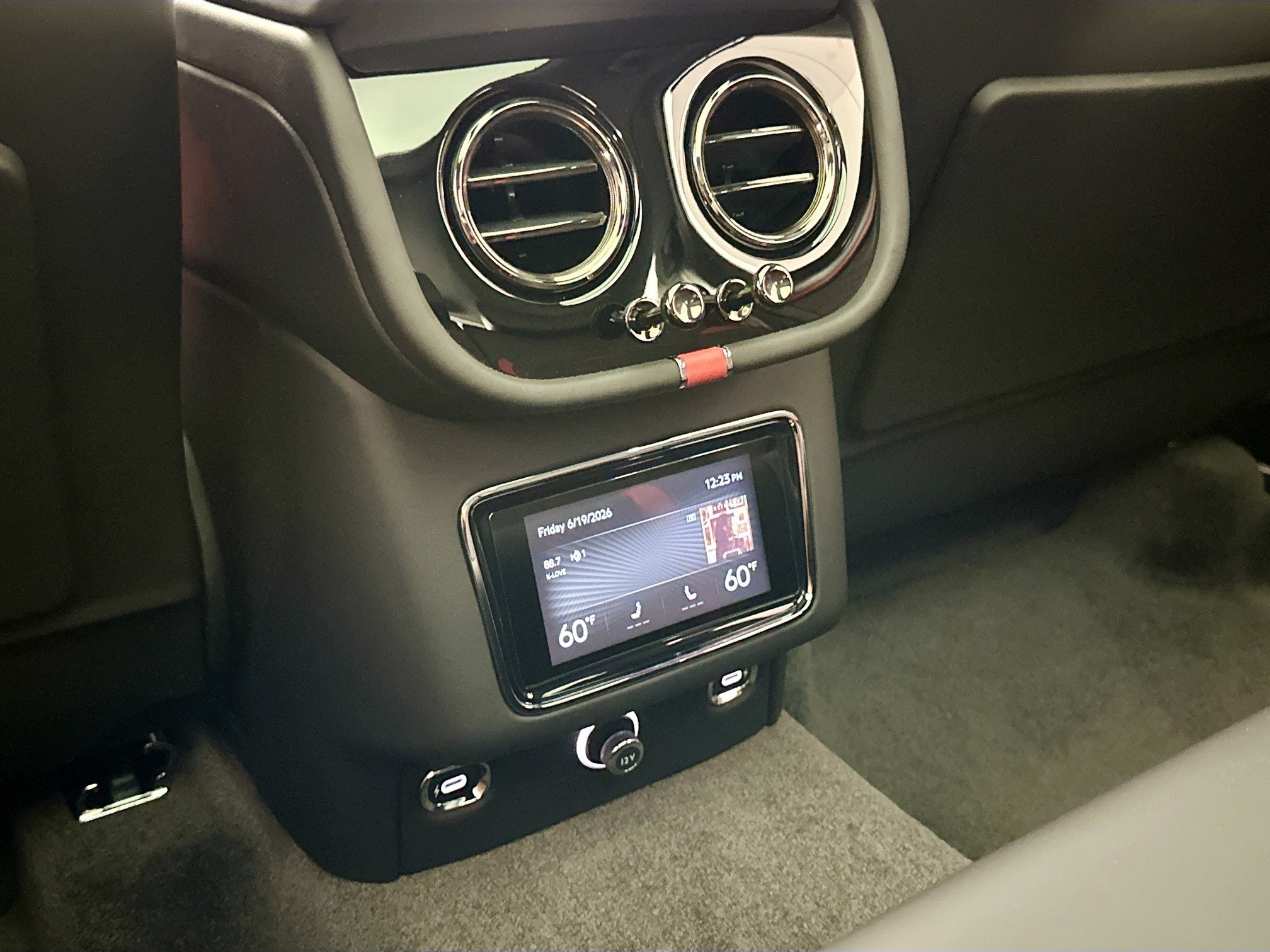 New 2026 Bentley Bentayga Speed AWD/4WD image 23