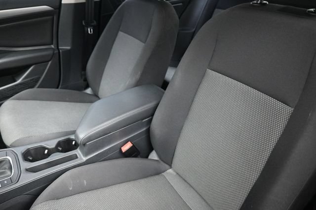 Used 2020 Volkswagen Jetta S w/ Driver Assistance Package FWD image 18
