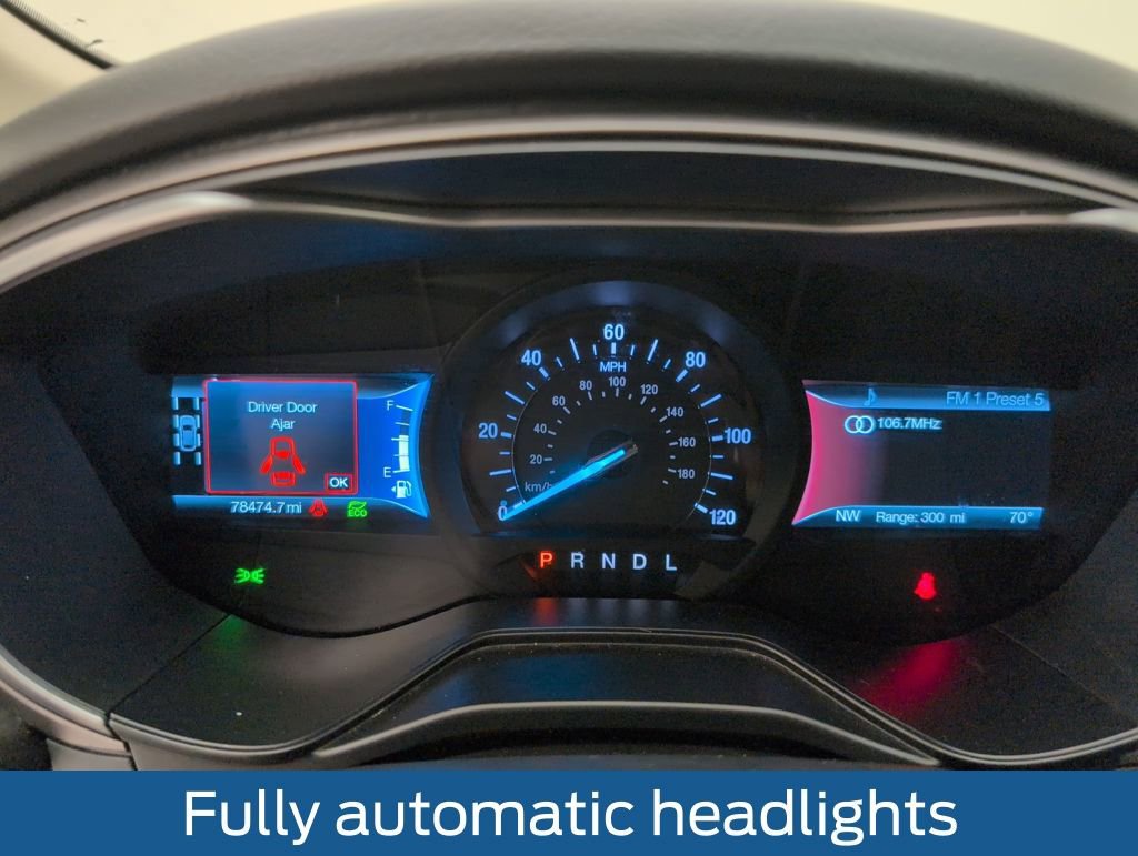 Used 2019 Ford Fusion SE image 22