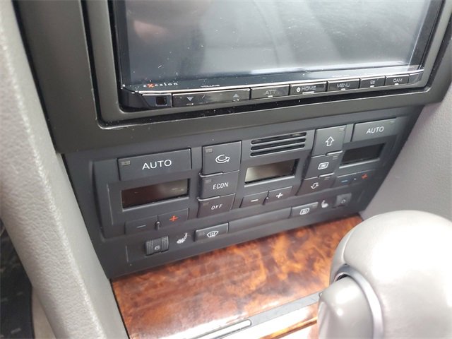 Used 2009 Audi A4 2.0T image 17