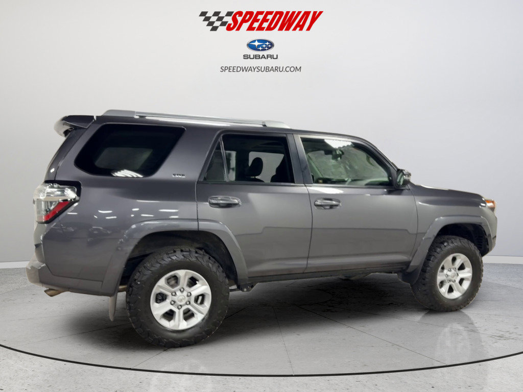 Used 2014 Toyota 4Runner SR5 Premium image 11