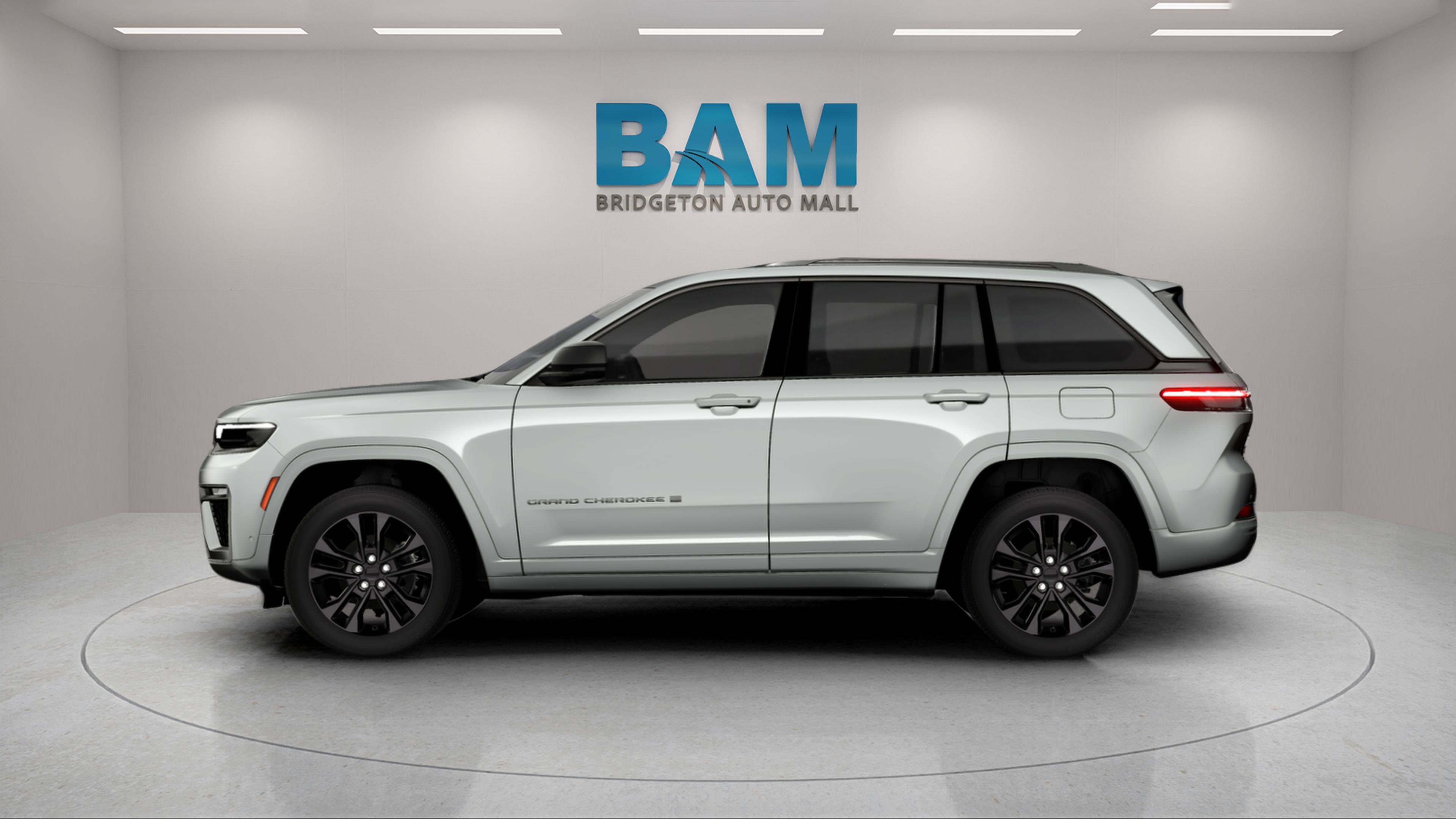 New 2026 Jeep Grand Cherokee Limited Reserve AWD/4WD image 12