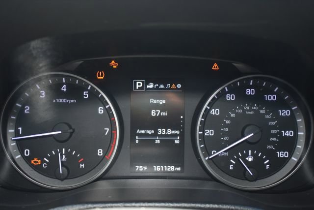 Used 2017 Hyundai Elantra Limited w/ Limited Ultimate Package 09 FWD image 23