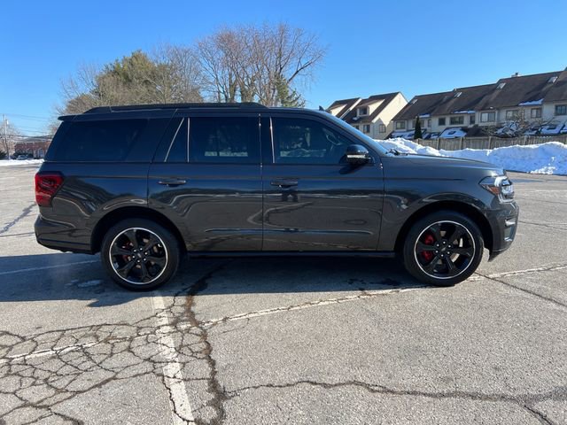 Certified 2022 Ford Expedition Limited image 12