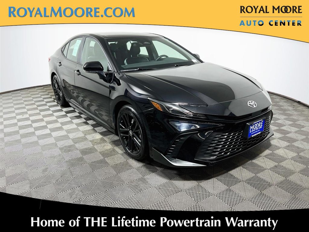 Certified 2026 Toyota Camry SE FWD image 1