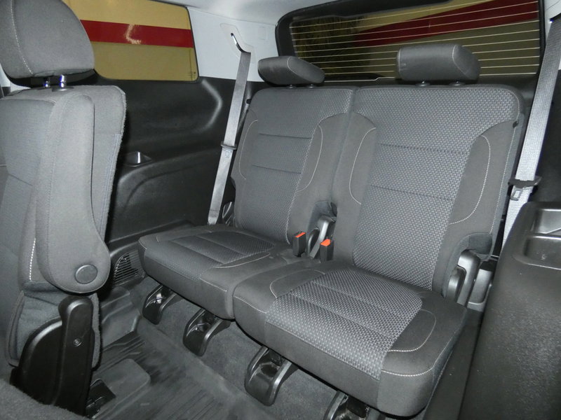 Used 2023 GMC Acadia SLE w/ Driver Convenience Package image 23