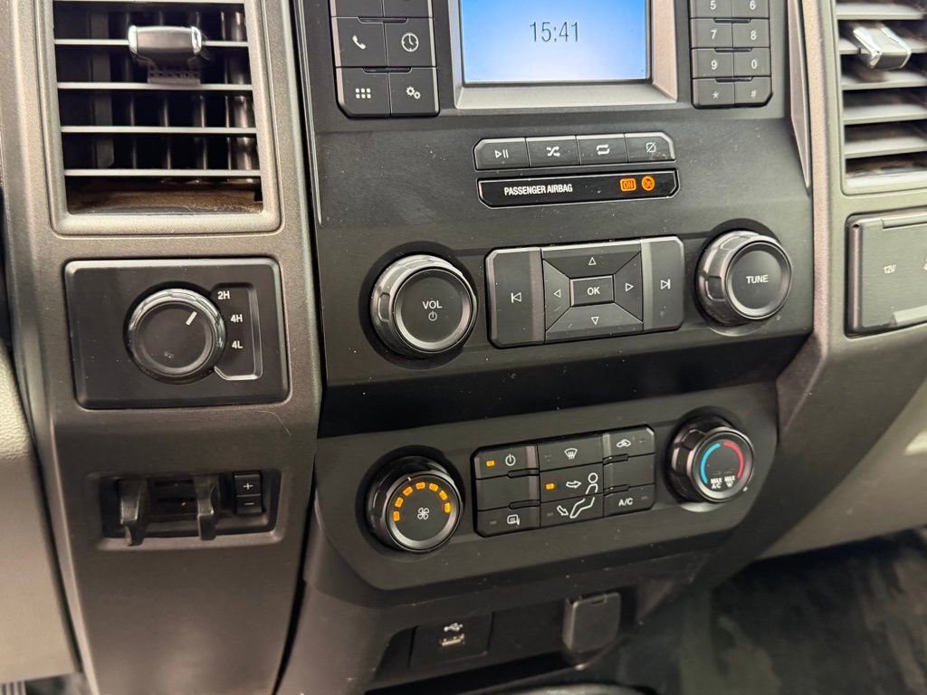 Used 2022 Ford F450 XL w/ Power Equipment Group image 23