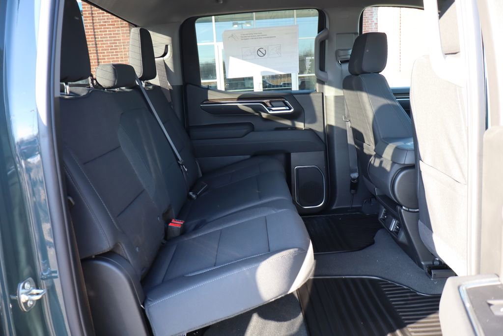 New 2026 Chevrolet Silverado 1500 LT image 40