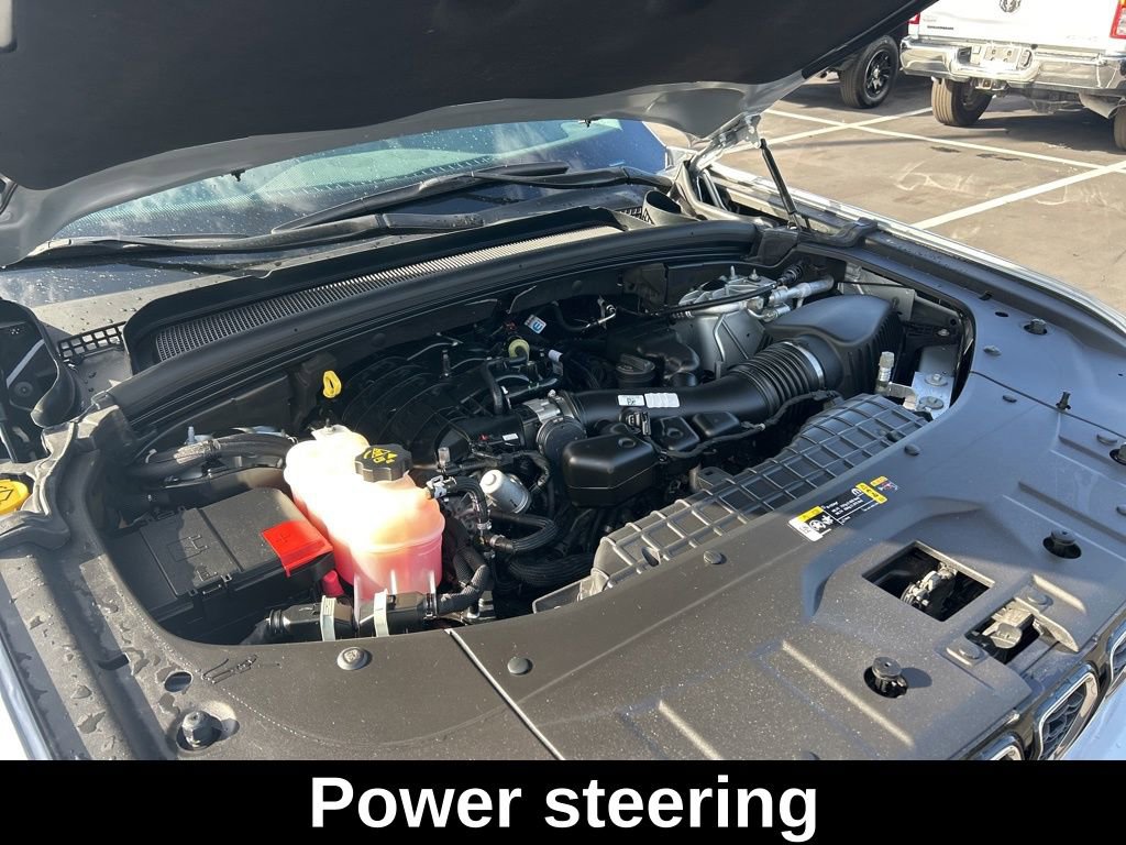 Used 2022 Jeep Grand Cherokee L Limited image 17