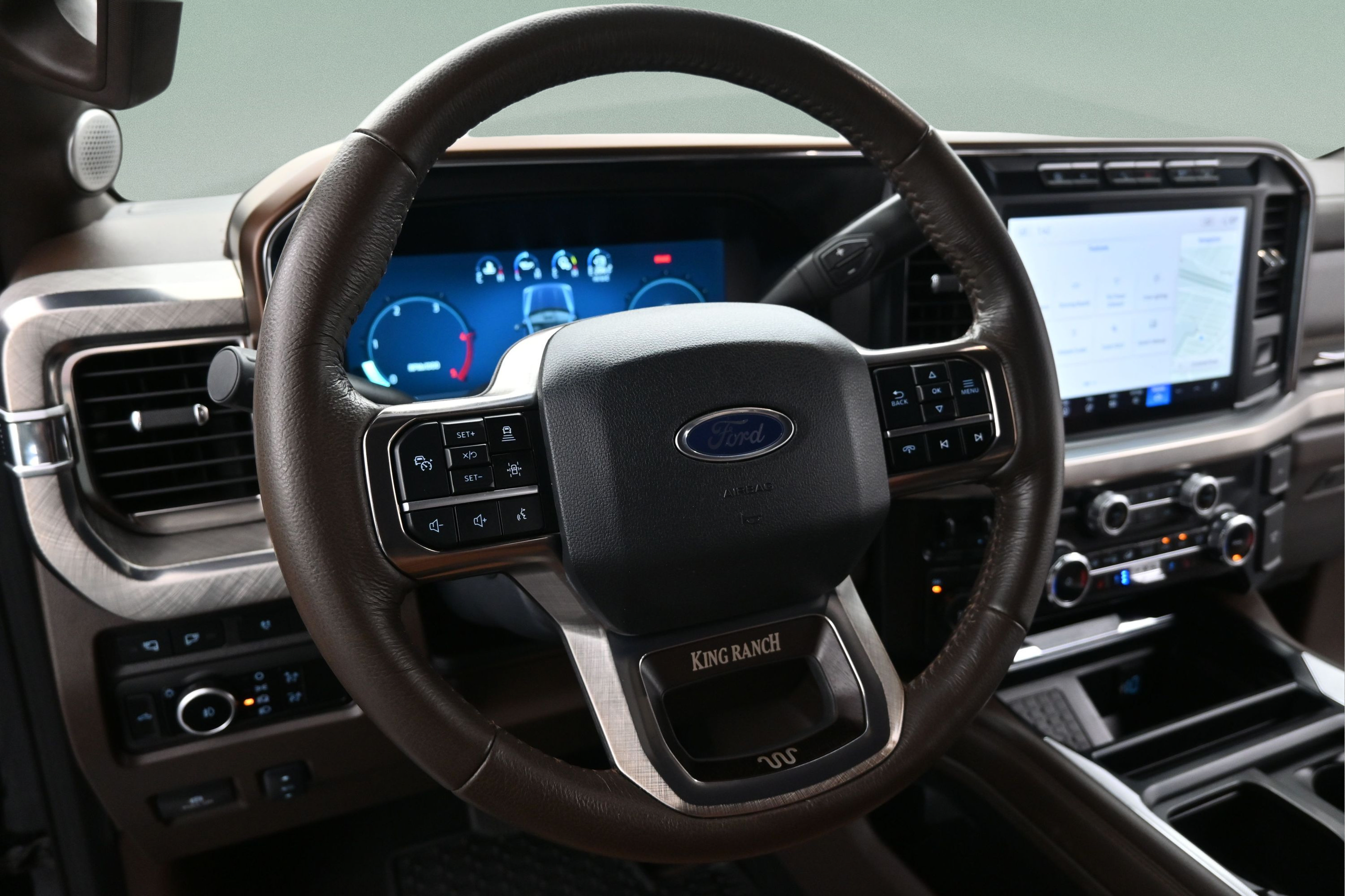 Used 2024 Ford F350 King Ranch w/ Chrome Package AWD/4WD image 13
