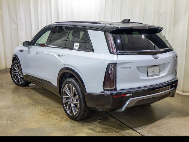 New 2027 Cadillac Vistiq Sport w/ LPO, Floor Liner Package AWD/4WD image 8