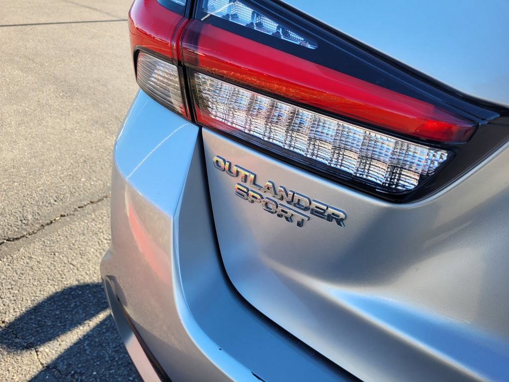 Used 2024 Mitsubishi Outlander Sport ES AWD/4WD image 6