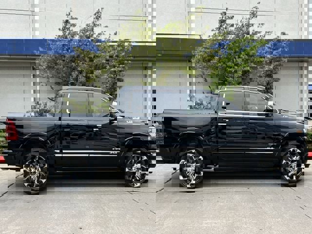 Used 2021 RAM 1500 Limited AWD/4WD image 3