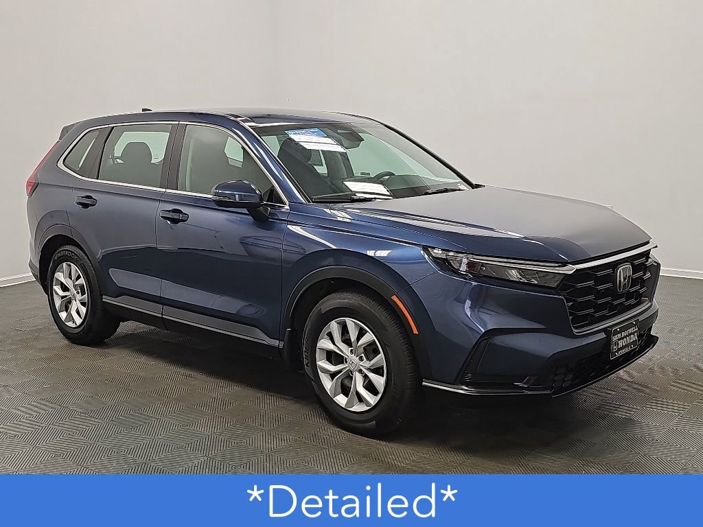 Used 2024 Honda CR-V LX image 2