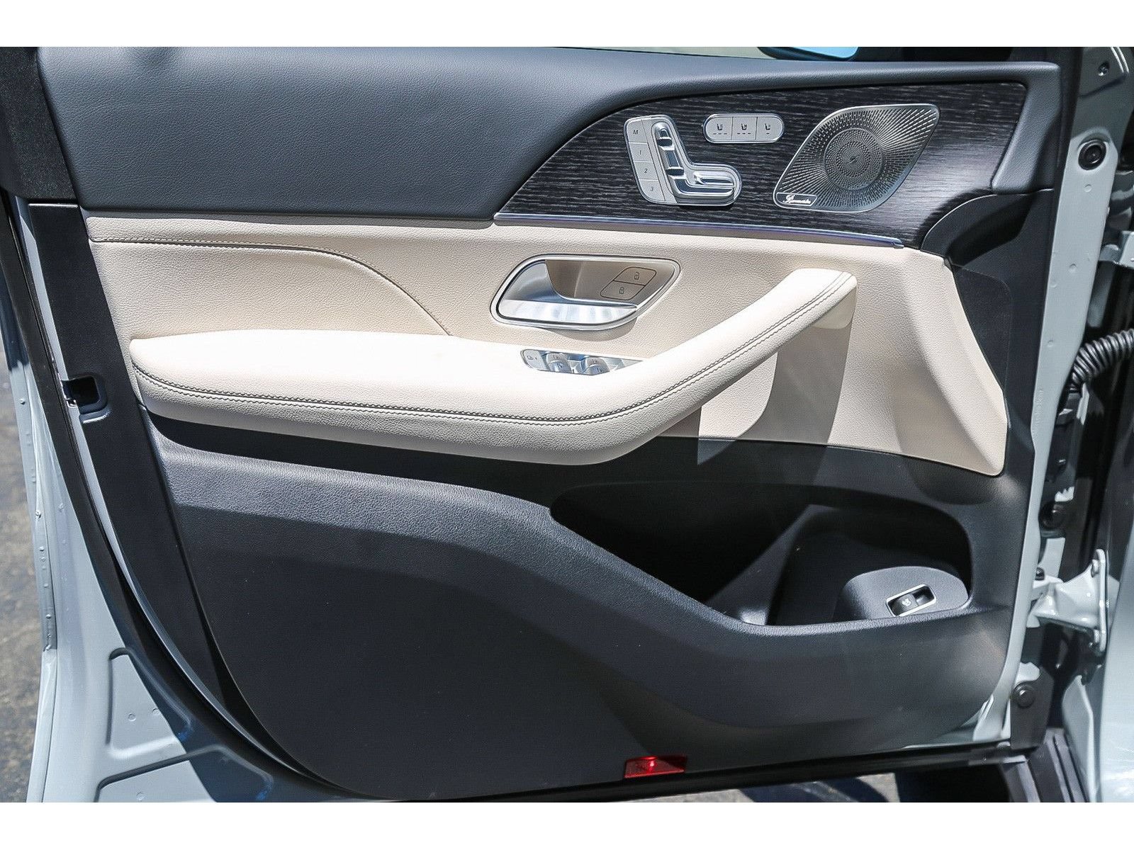 New 2026 Mercedes-Benz GLE 350 4MATIC image 19