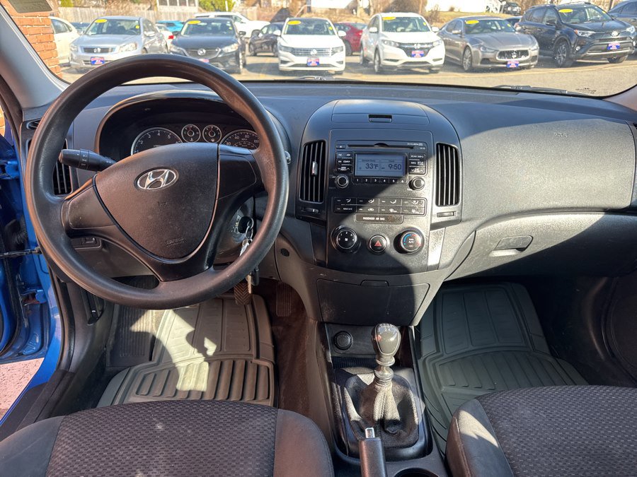 Used 2012 Hyundai Elantra GLS image 22