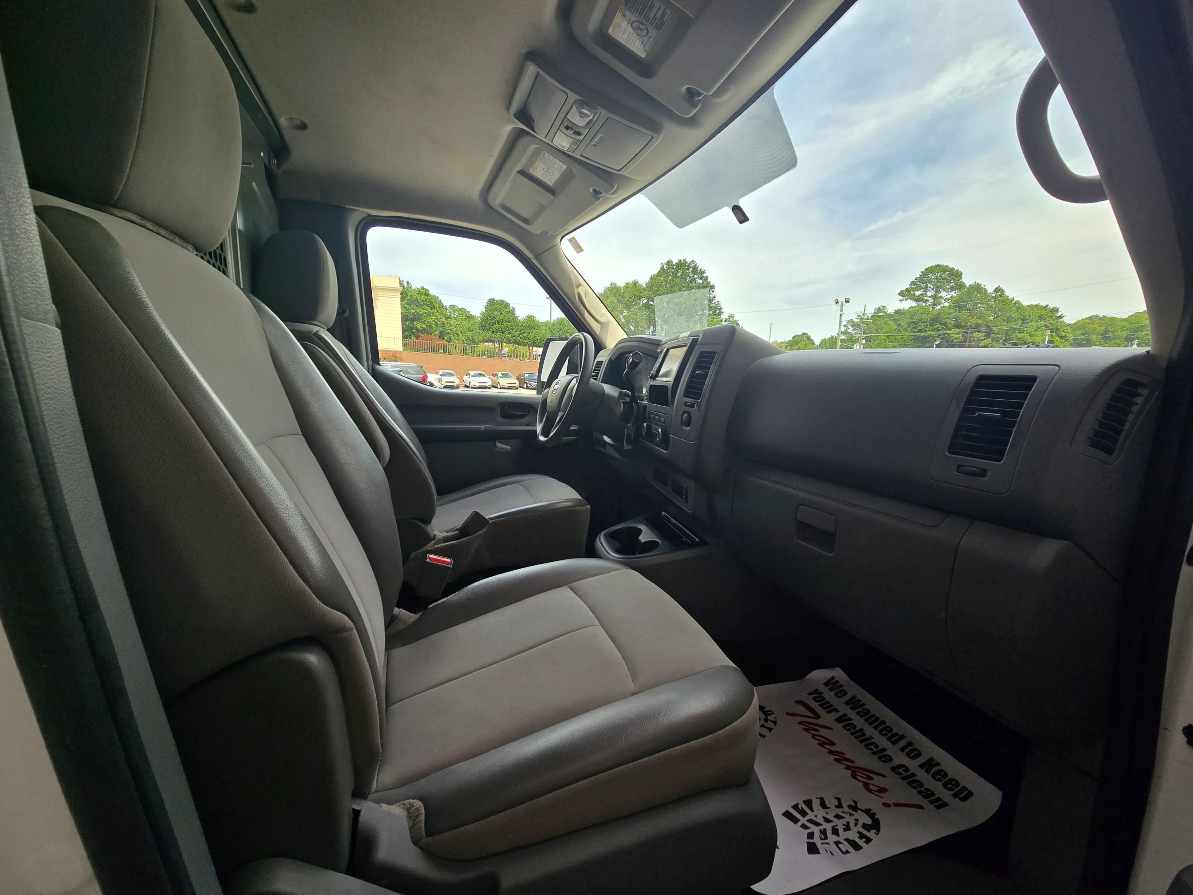 Used 2020 Nissan NV 1500 S image 12