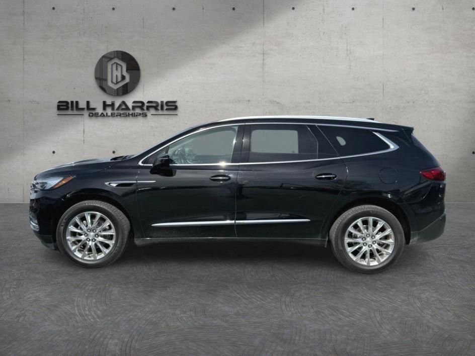 Used 2020 Buick Enclave Essence w/ Sound and Sites Package image 8