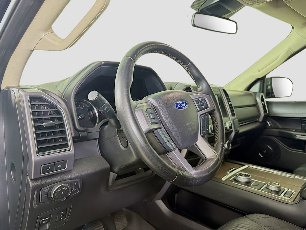 Used 2020 Ford Expedition Platinum AWD/4WD image 10