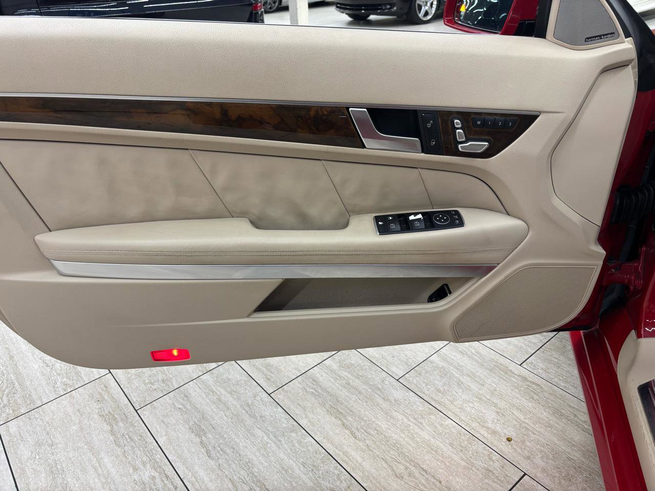 Used 2015 Mercedes-Benz E 550 Coupe w/ Premium 1 Package image 27