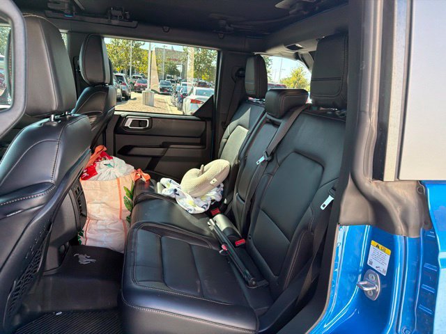 Used 2025 Ford Bronco Badlands AWD/4WD image 8