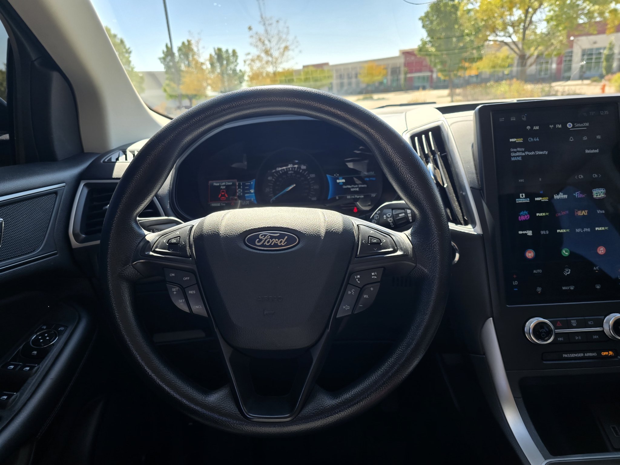 Used 2024 Ford Edge SE w/ Black Appearance Package AWD/4WD image 28
