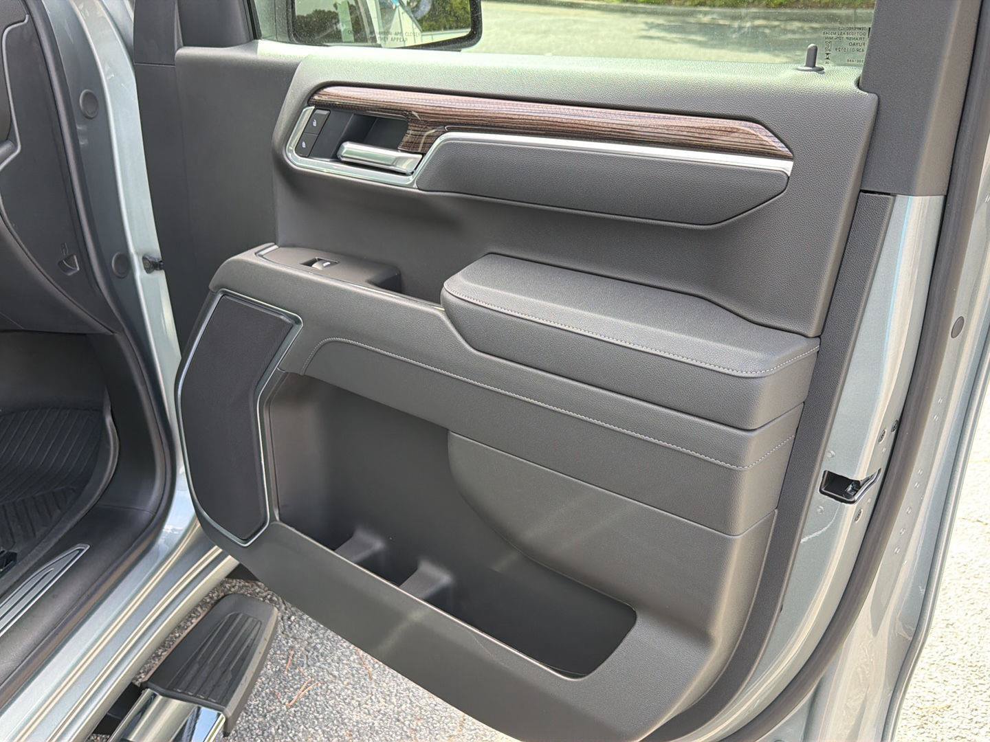 New 2026 Chevrolet Silverado 1500 LT AWD/4WD image 14