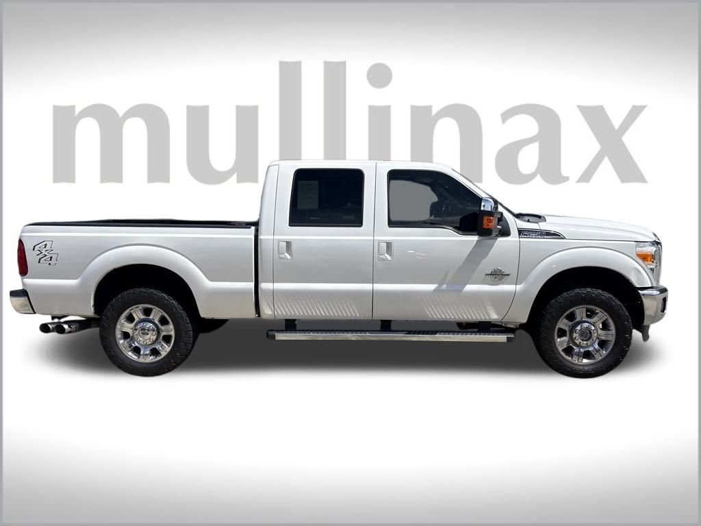 Used 2015 Ford F250 Lariat w/ Lariat Ultimate Package image 3
