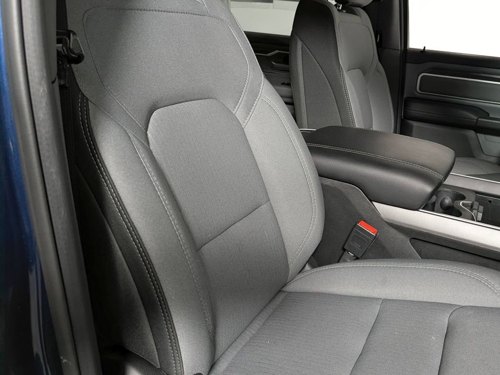 Used 2021 RAM 1500 Big Horn image 26