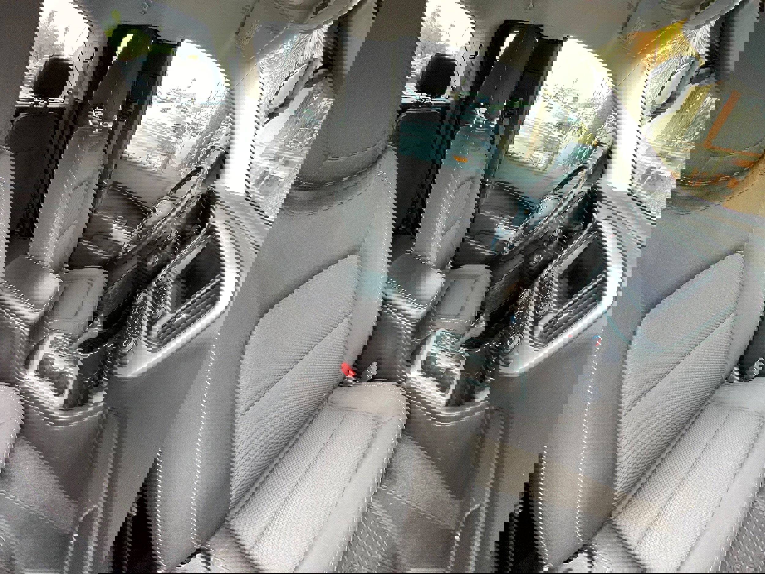 Used 2017 Chevrolet Colorado LT image 24