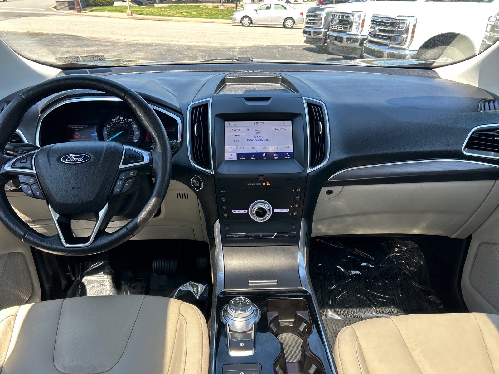 Certified 2020 Ford Edge Titanium w/ Class II Trailer Tow Package AWD/4WD image 11