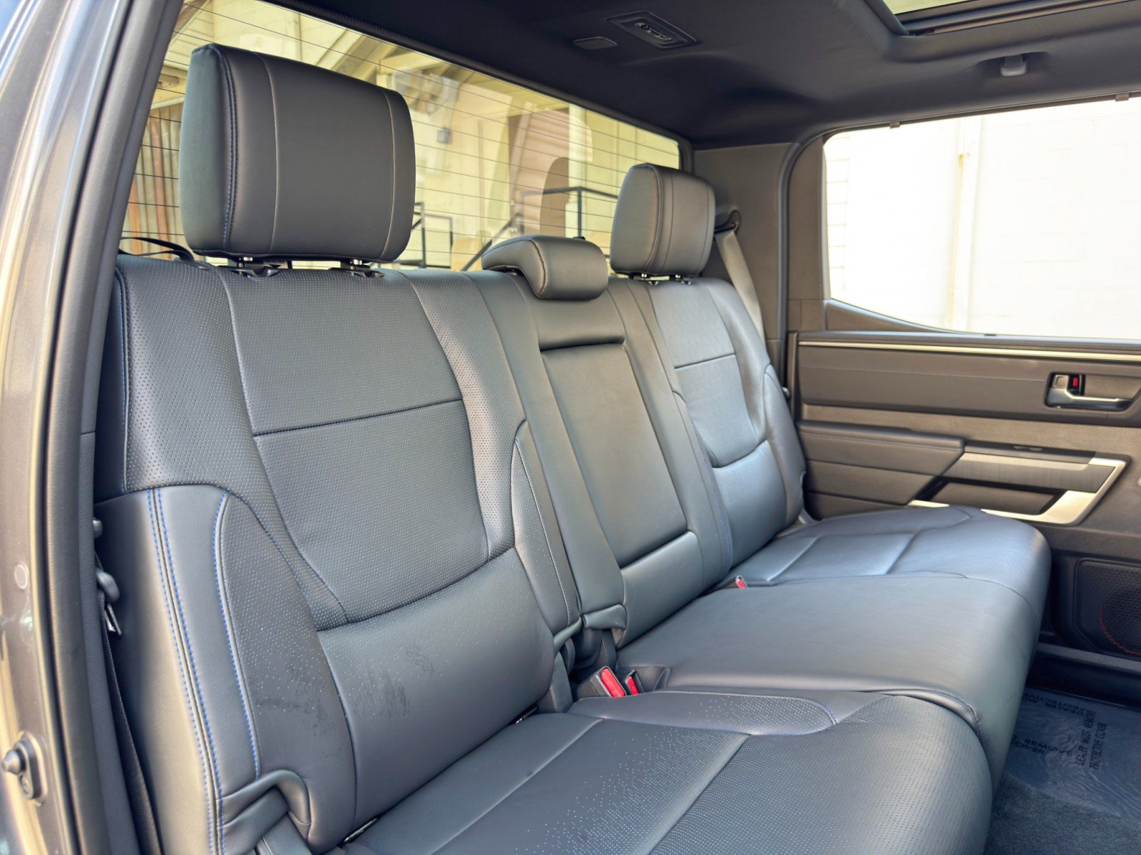 Used 2022 Toyota Tundra Platinum w/ Advanced Package AWD/4WD image 41