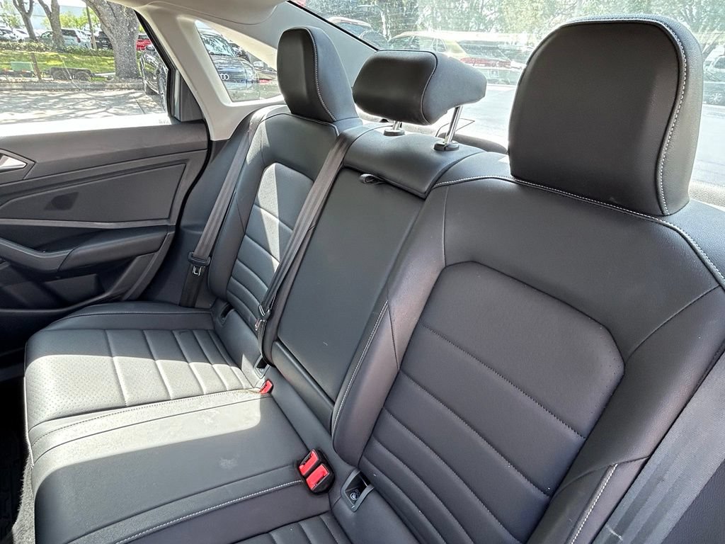 Certified 2021 Volkswagen Jetta SE w/ SE Cold Weather Package FWD image 51