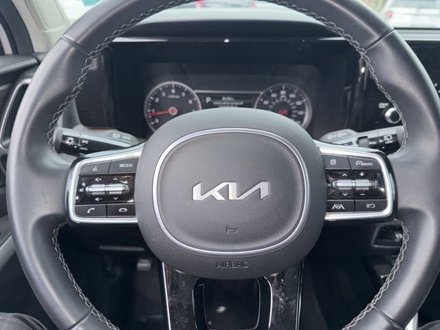 Used 2023 Kia Sorento S w/ Panoramic Sunroof Package image 33
