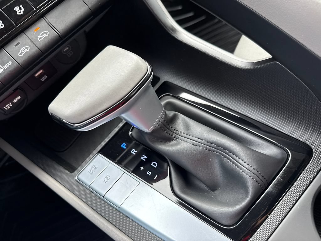 Certified 2025 Hyundai Elantra Sport FWD image 28