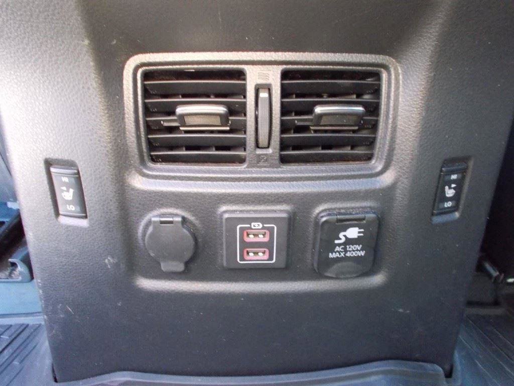 Used 2023 Nissan Titan Platinum Reserve w/ Moonroof Package AWD/4WD image 13