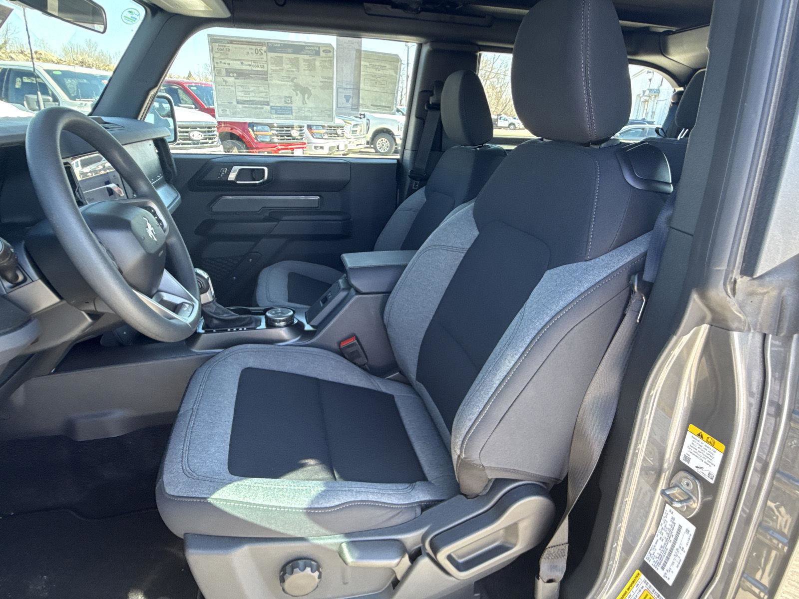 New 2025 Ford Bronco 2-Door AWD/4WD image 11