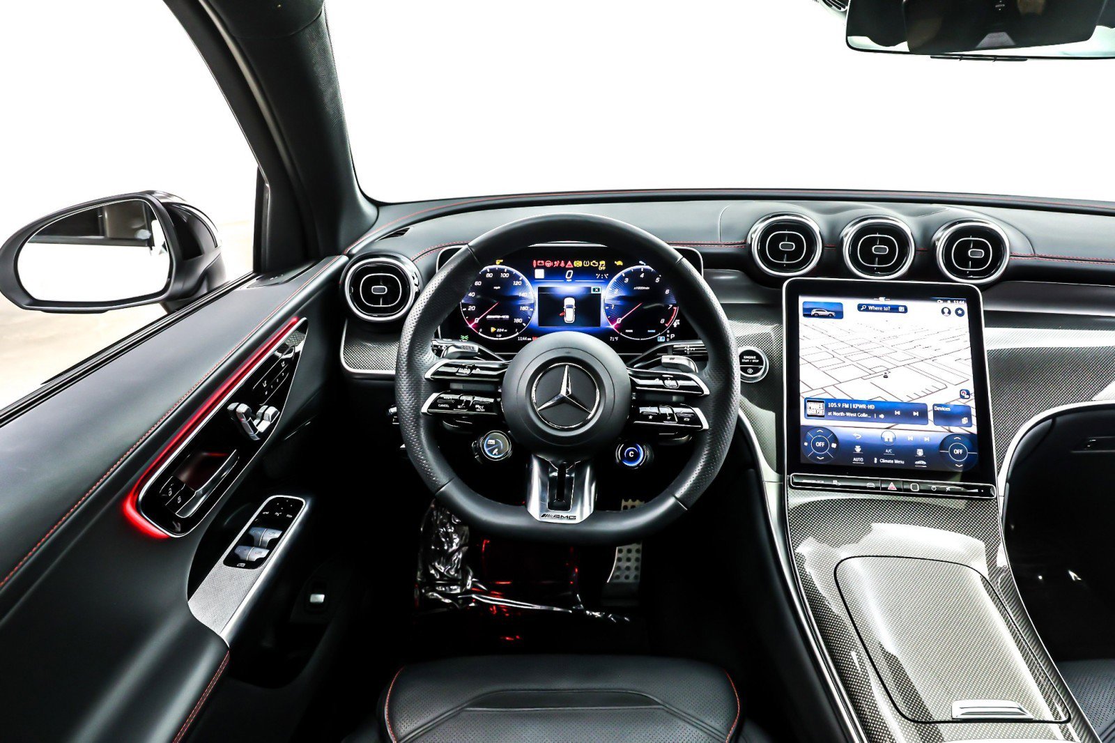 Used 2024 Mercedes-Benz GLC 43 AMG 4MATIC image 6