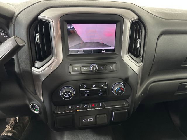 Used 2022 Chevrolet Silverado 1500 Custom AWD/4WD image 22