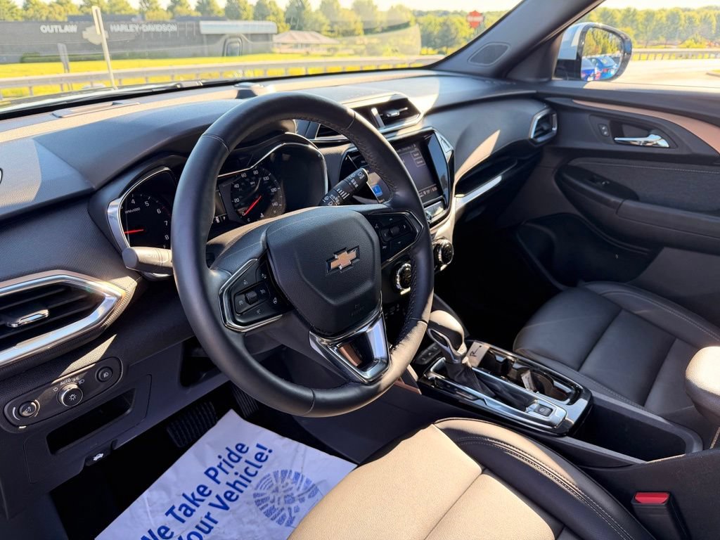 Used 2023 Chevrolet TrailBlazer ACTIV w/ Convenience Package AWD/4WD image 29