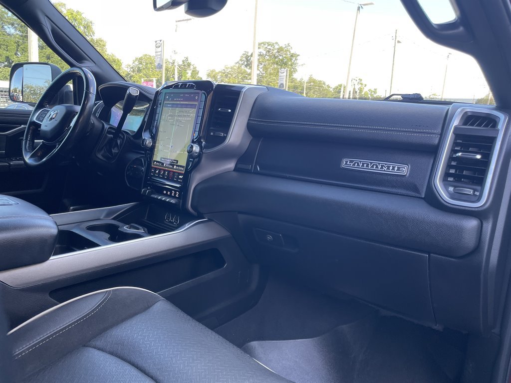 Used 2021 RAM 2500 Laramie w/ Night Edition AWD/4WD image 15